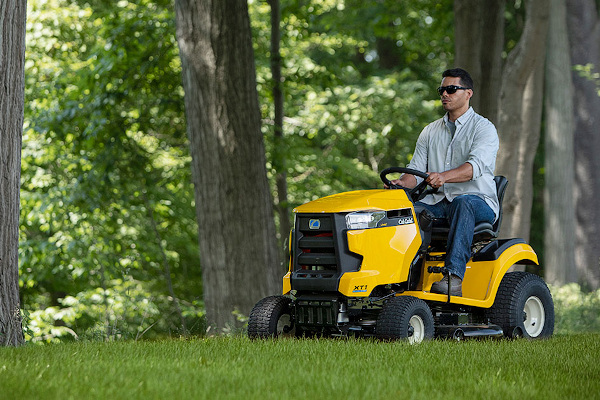 Cub Cadet | Lawn & Garden Tractors | XT1 Enduro Series for sale at Kunau Implement, Iowa